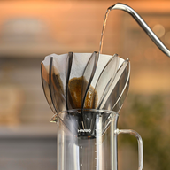 V60 Dripper Suiren, Transparent Black